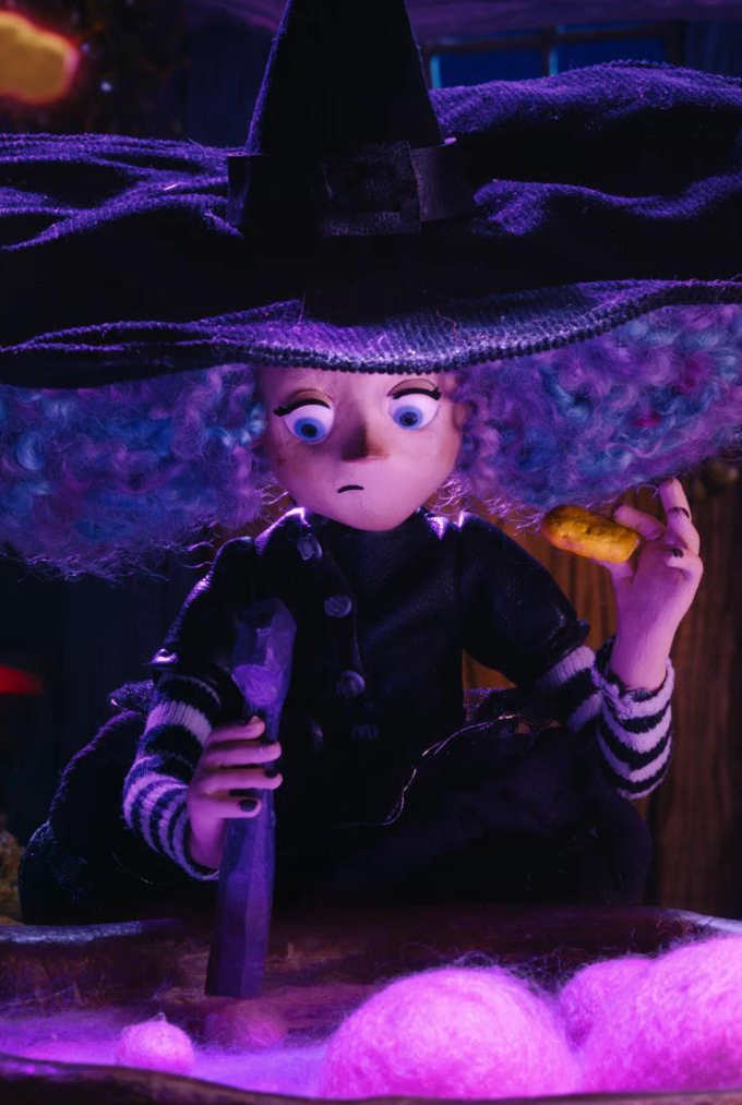 McDonalds Halloween 2024 - Witch at caldron