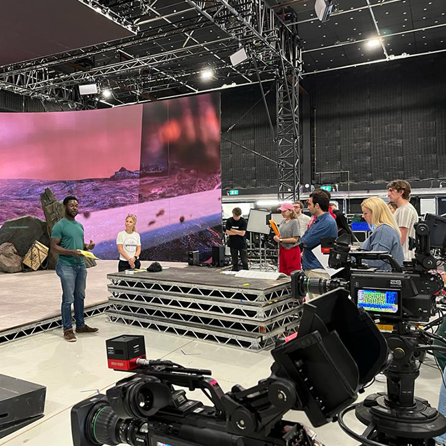 Behind the scenes of the Ratings Game TV show