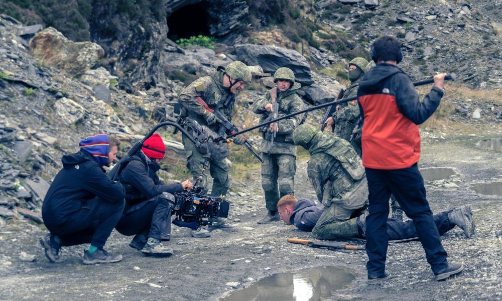 behind the scenes rock paper scissors