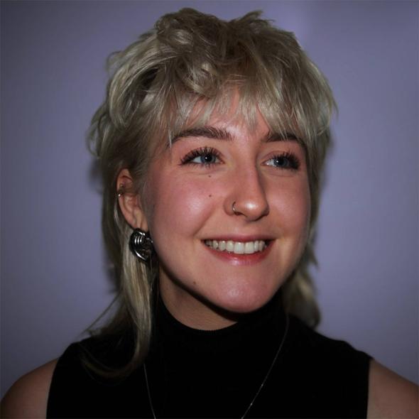 Niamh West profile picture