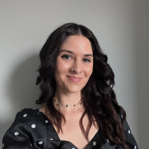 Chloe Neal profile picture