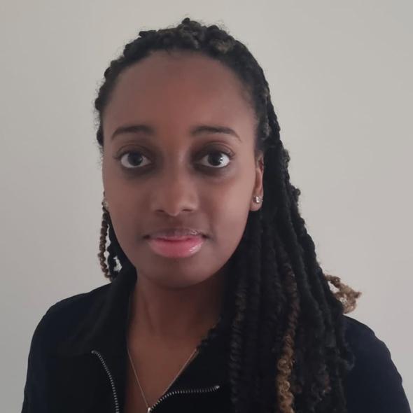 Chrystal Holder profile picture