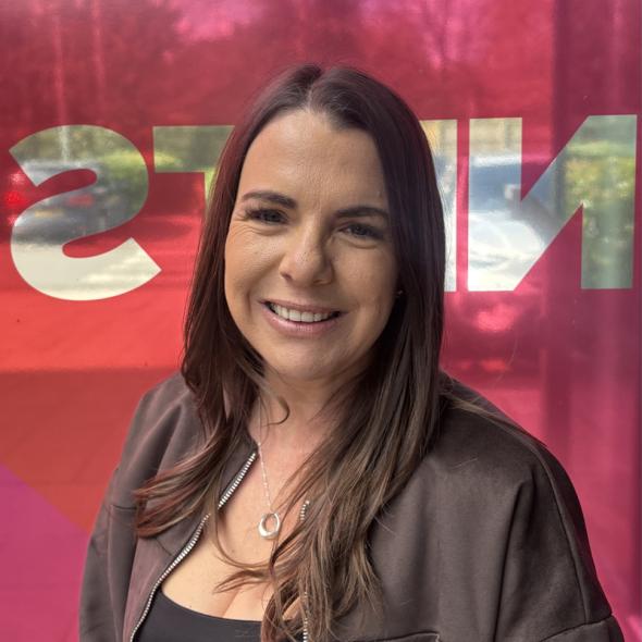 Gillian Carr profile picture