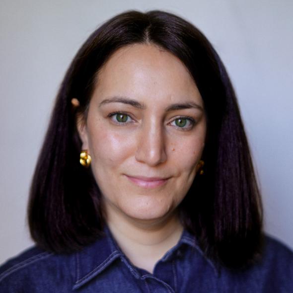 Sara Bonakdar profile picture